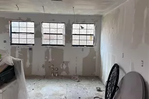 800 Mayo St, Baytown, TX 77520 - Photo 4