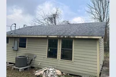 800 Mayo Street, Baytown, TX 77520 - Photo 2