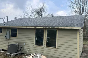 800 Mayo St, Baytown, TX 77520 - Photo 2