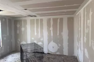 800 Mayo St, Baytown, TX 77520 - Photo 6