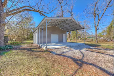 615 N Drew Avenue, Livingston, TX 77351 - Photo 22