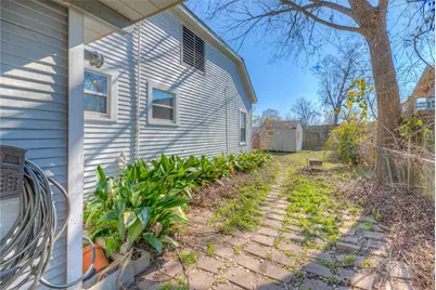 615 N Drew Avenue, Livingston, TX 77351 - Photo 30