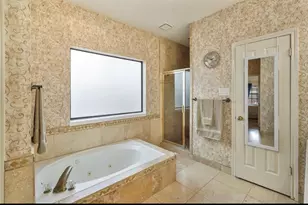 17335 Meadow Heights Dr, Houston, TX 77095 - Photo 18