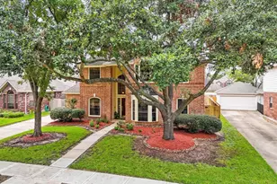 17335 Meadow Heights Dr, Houston, TX 77095 - Photo 2