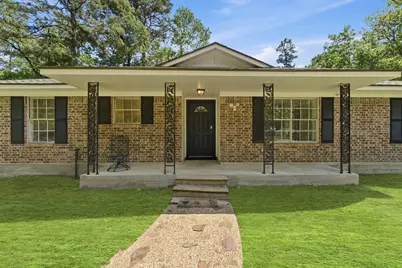 10820 Longleaf Drive, Conroe, TX 77385 - Photo 2
