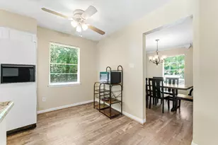 10820 Longleaf Dr, Conroe, TX 77385 - Photo 10