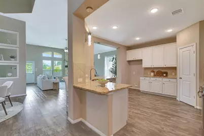 11711 Petal Falls Lane, Tomball, TX 77377 - Photo 12