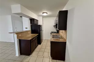 2750 Holly Hall St, Houston, TX 77054 - Photo 10