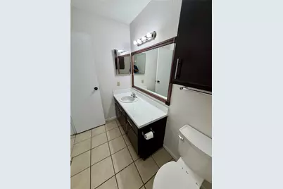 2750 Holly Hall Street #1204, Houston, TX 77054 - Photo 12