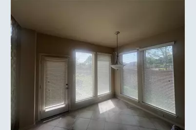 2911 Meadows Pond Lane, Pearland, TX 77584 - Photo 8
