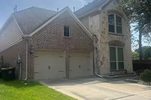 2911 Meadows Pond Ln, Pearland, TX 77584 - Photo 1