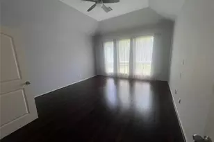 2911 Meadows Pond Ln, Pearland, TX 77584 - Photo 10