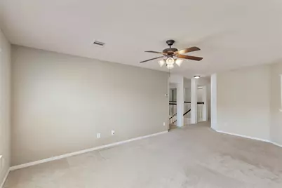 21579 Tims Harbor Dr Drive, Kingwood, TX 77339 - Photo 2