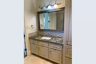 11117 Beinhorn Road, Houston, TX 77024 - Photo 42