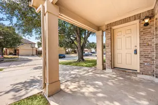 19714 Shores Edge Dr, Tomball, TX 77375 - Photo 2