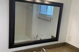 5621 Val Verde St, Houston, TX 77057 - Photo 12