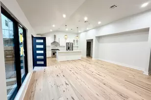 001 1/2 Common St, Houston, TX 77009 - Photo 4