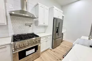 001 1/2 Common St, Houston, TX 77009 - Photo 6