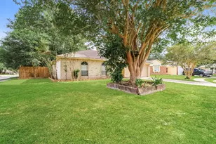 20327 Bridgedale Ln, Humble, TX 77338 - Photo 2