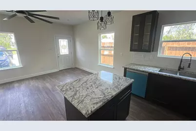 3810 Hiford Drive #B, Houston, TX 77047 - Photo 8