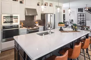 450 Lake Day Dr, Conroe, TX 77304 - Photo 4