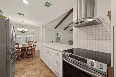 9618 Springmont Drive, Houston, TX 77080 - Photo 22