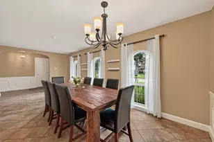 9618 Springmont Dr, Houston, TX 77080 - Photo 10