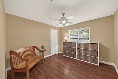 9618 Springmont Drive, Houston, TX 77080 - Photo 26