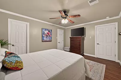 9618 Springmont Drive, Houston, TX 77080 - Photo 34