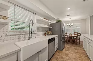 9618 Springmont Dr, Houston, TX 77080 - Photo 20