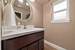 9618 Springmont Dr, Houston, TX 77080 - Photo 30