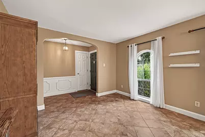 9618 Springmont Drive, Houston, TX 77080 - Photo 8