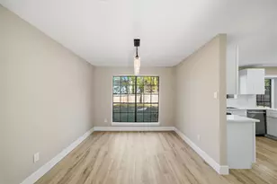 22 Cricket Hollow Pl, Spring, TX 77381 - Photo 6