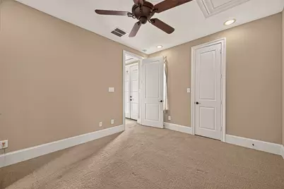 1652 Norfolk Street #B, Houston, TX 77006 - Photo 32
