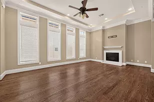 1652 Norfolk St, Houston, TX 77006 - Photo 6