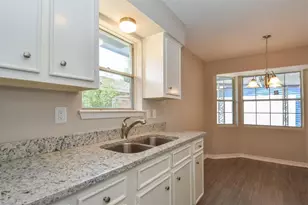 11719 Murr Way, Houston, TX 77048 - Photo 10