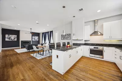 2404 Fairview Street #C, Houston, TX 77006 - Photo 2