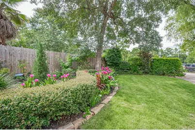 29606 Aden, Magnolia, TX 77354 - Photo 4