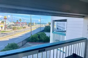 6102 Seawall Blvd, Galveston, TX 77551 - Photo 20