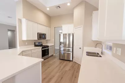 2408 Piney Woods Drive, Pearland, TX 77581 - Photo 12