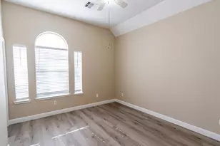 2408 Piney Woods Dr, Pearland, TX 77581 - Photo 20