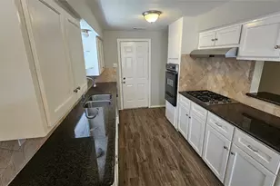 5731 W Airport Blvd, Houston, TX 77035 - Photo 4