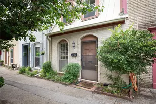 5239 Arboles Dr, Houston, TX 77035 - Photo 2