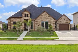 606 Appia Dr, Kemah, TX 77565 - Photo 1