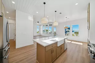 3930 Mendocino, Galveston, TX 77008 - Photo 16