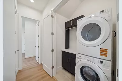 3930 Mendocino, Galveston, TX 77008 - Photo 24