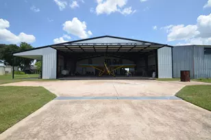 4611 Sport Flyers Ln, Brookshire, TX 77423 - Photo 6