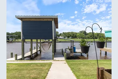 793 County Road 291, Sargent, TX 77414 - Photo 8