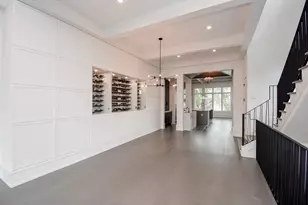 1107 Berthea St, Houston, TX 77006 - Photo 18