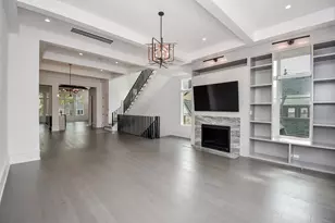 1107 Berthea St, Houston, TX 77006 - Photo 14